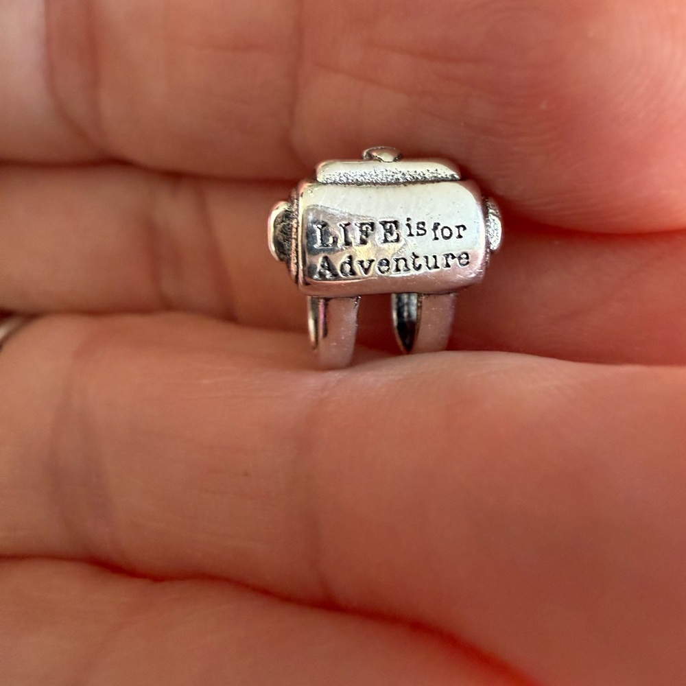 Backpack Charm - Picture 4 of 4